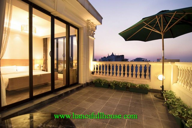 Full service apartment with luxury furniture in Tay Ho, Ha Noi, Viet Nam